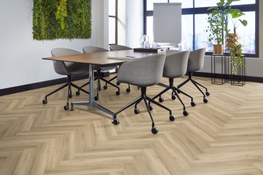 Zomeractie: Spigato visgraatvloer in prijs verlaagd inclusief leggen en egaliseren